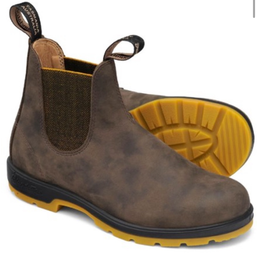 Blundstone Classic Chelsea Boots with Yellow Sole Women 12 / Men 9.5